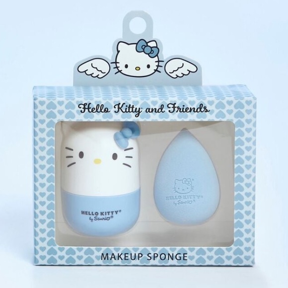 🎄🎀 Hello Kitty Makeup Sponge - Picture 6 of 7